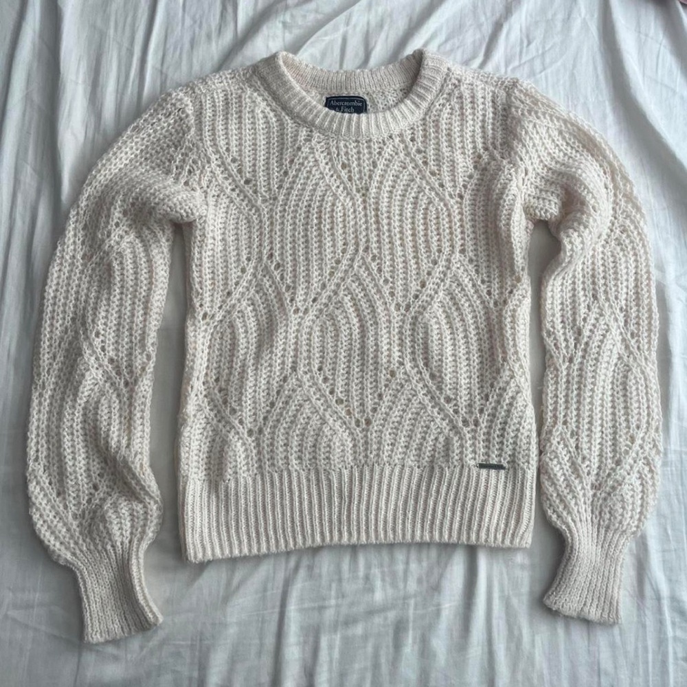 Abercrombie & Fitch Ivory Textured Knit Sweater